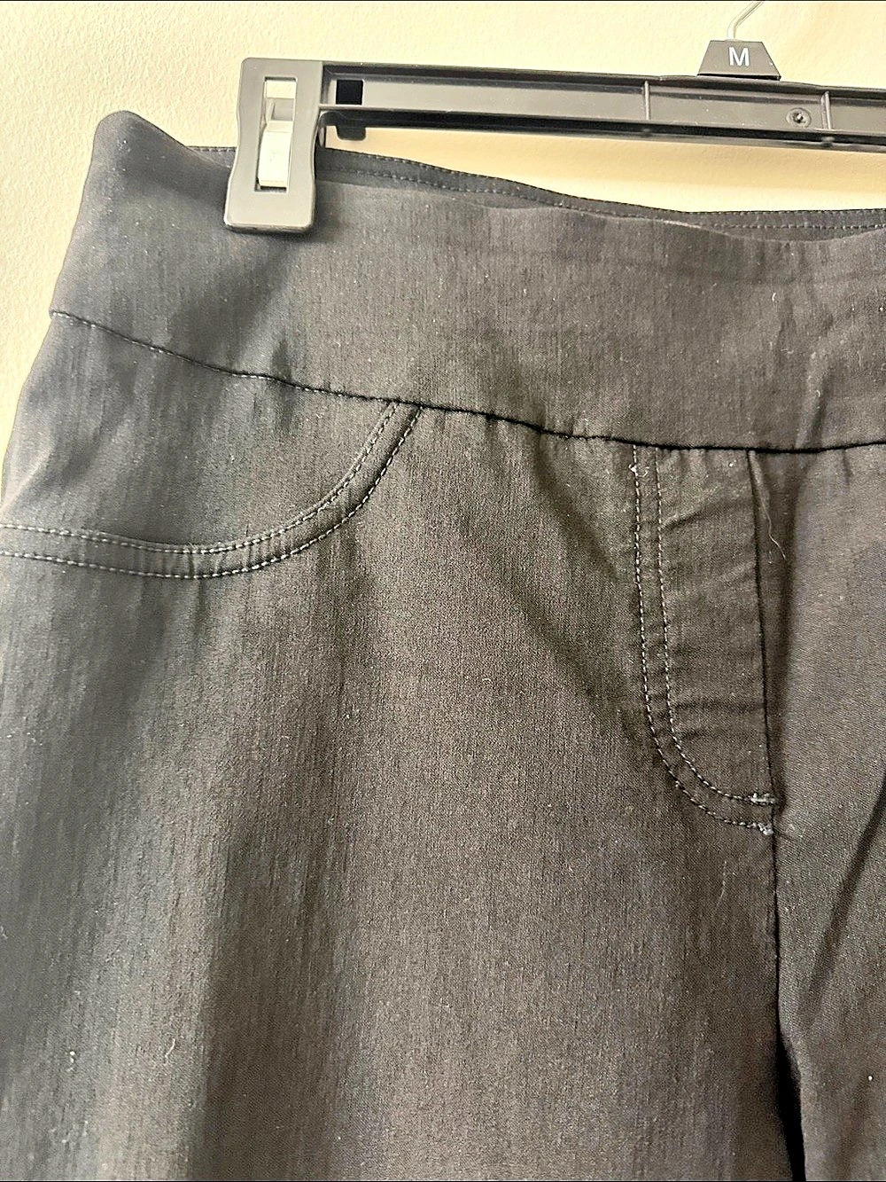 Ruby Rd. Black Cropped Pants Size 8 - Picture 2 of 5